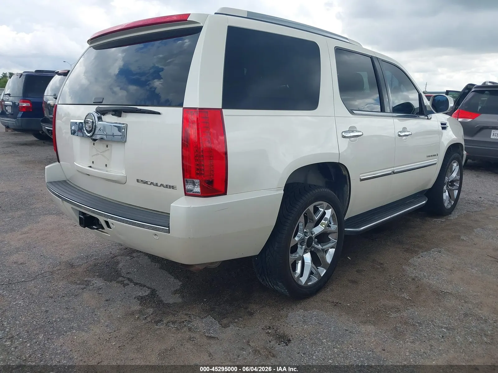 2008 Cadillac Escalade STANDARD