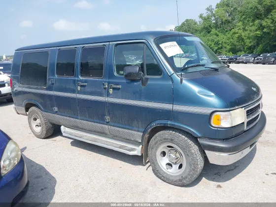 1997 Dodge Ram Van COMMERCIAL