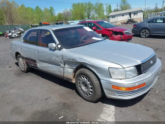 1990 Lexus LS 400