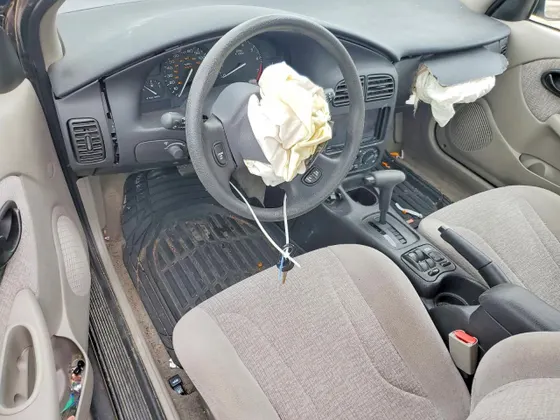 2000 Saturn SL SL2