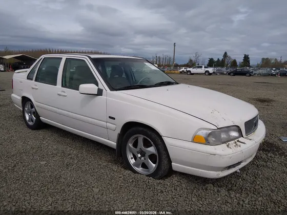 1998 Volvo S70 T5