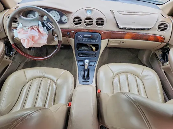 2001 Chrysler 300M