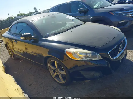 2012 Volvo C70 T5