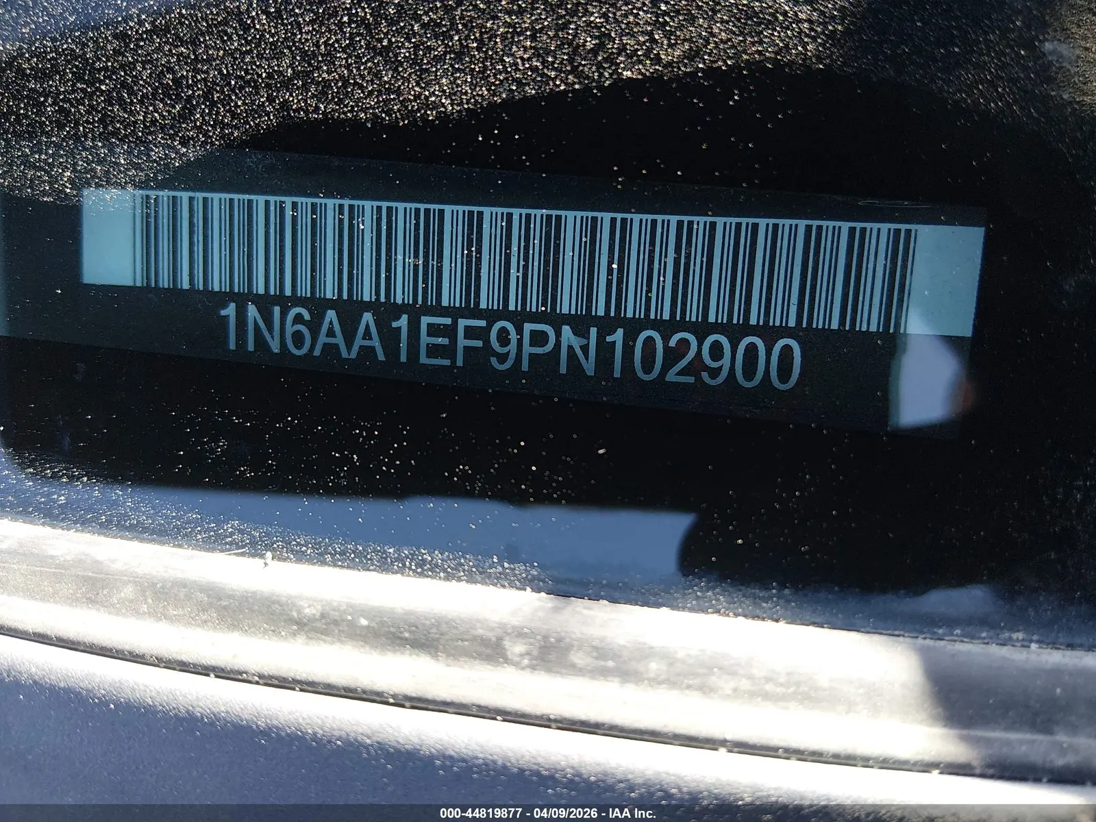 2023 Nissan Titan SV