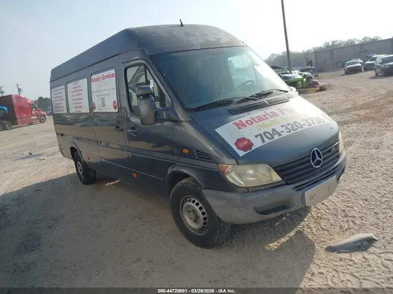 2002 Freightliner SPRINTER 2500