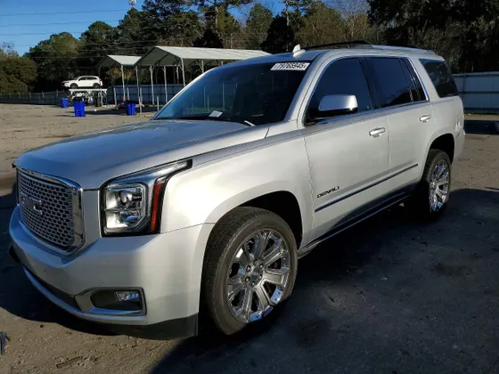 2016 GMC Yukon Denali