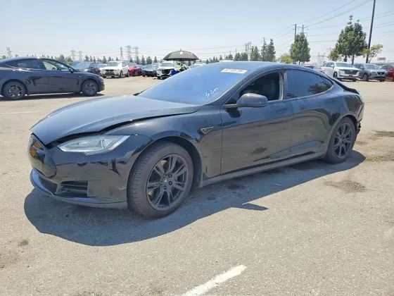 2013 Tesla Model S Performance