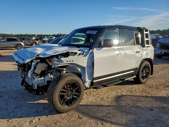 2024 Land Rover Defender S