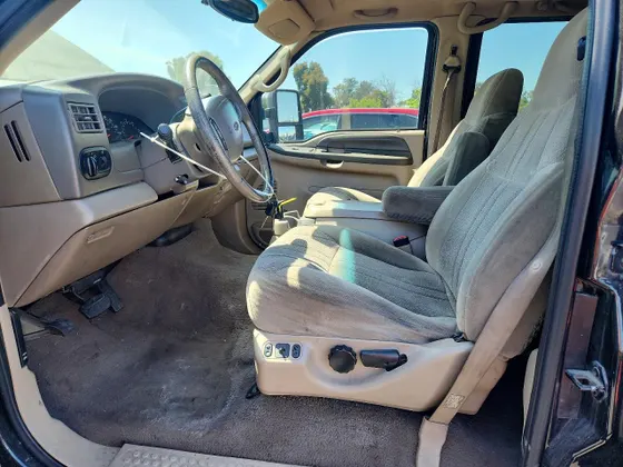 2000 Ford Excursion XLT