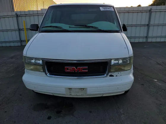 2003 GMC Safari Passenger SAFARI