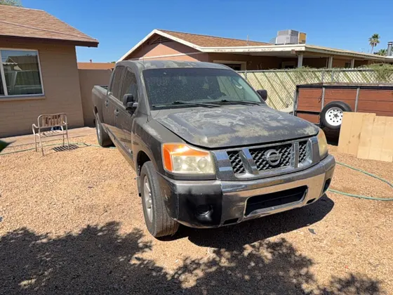 2008 Nissan Titan SE
