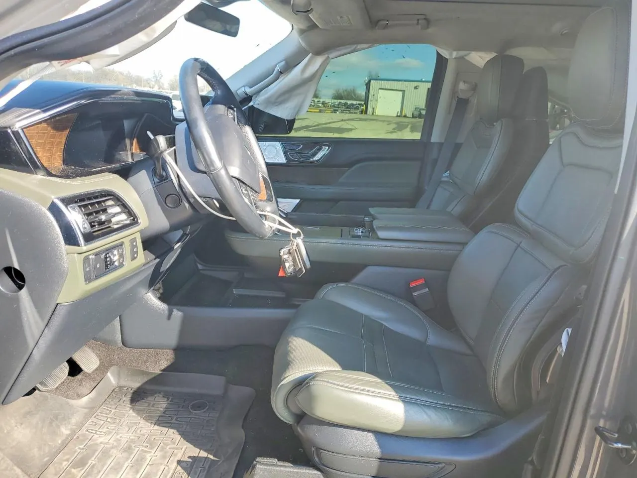 2023 Lincoln Navigator Black Label