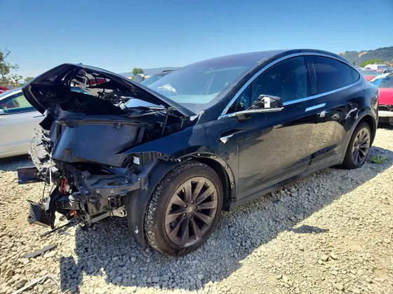 2018 Tesla Model X 75D