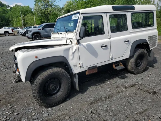 1996 Land Rover Defender DEFENDER 1