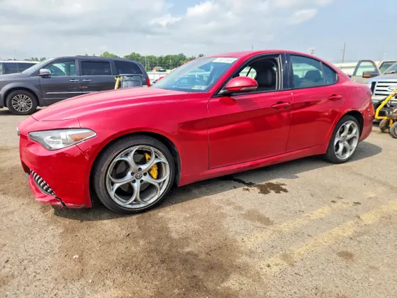 2019 Alfa Romeo Giulia Ti