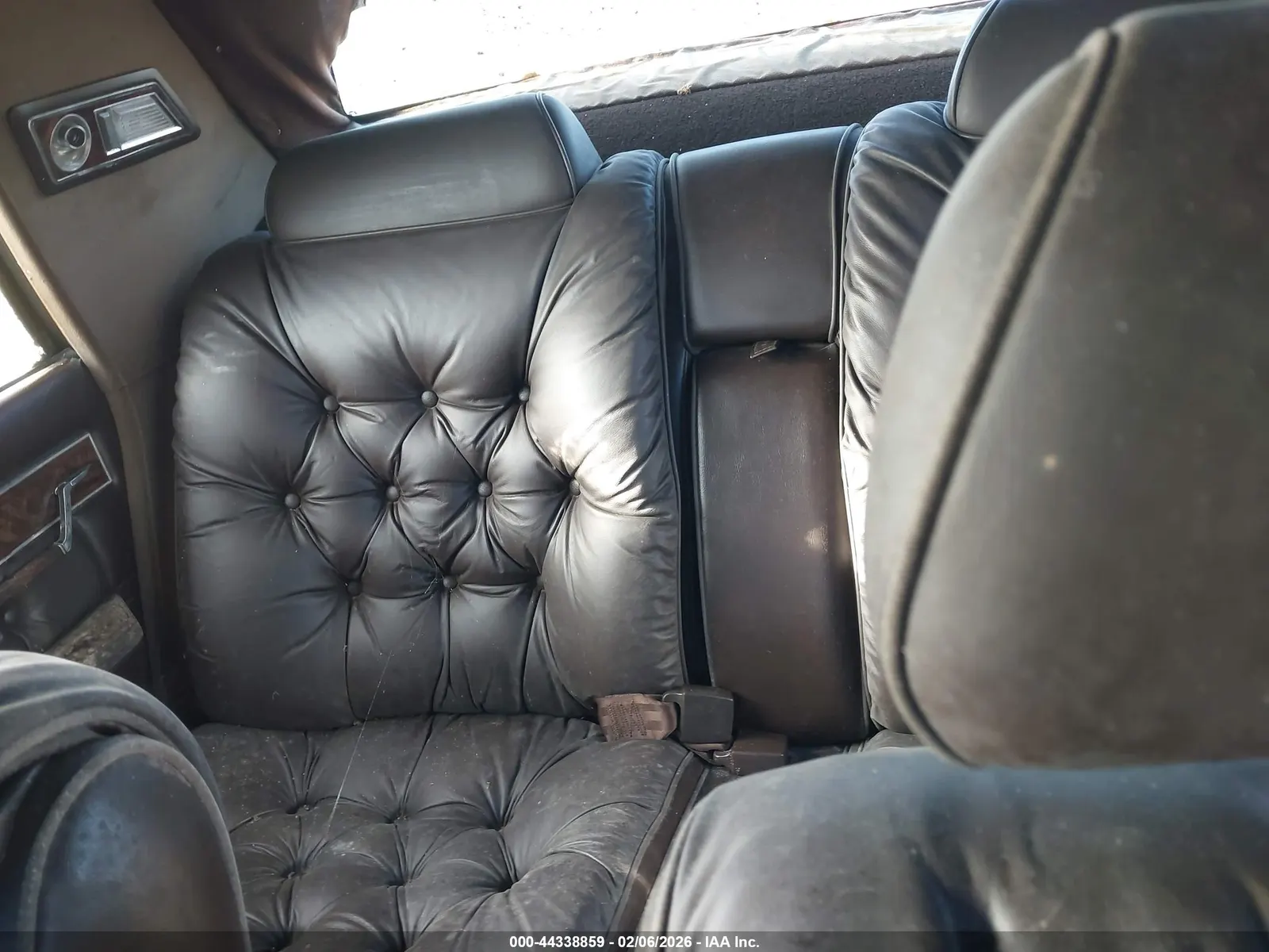 1985 Chrysler New Yorker