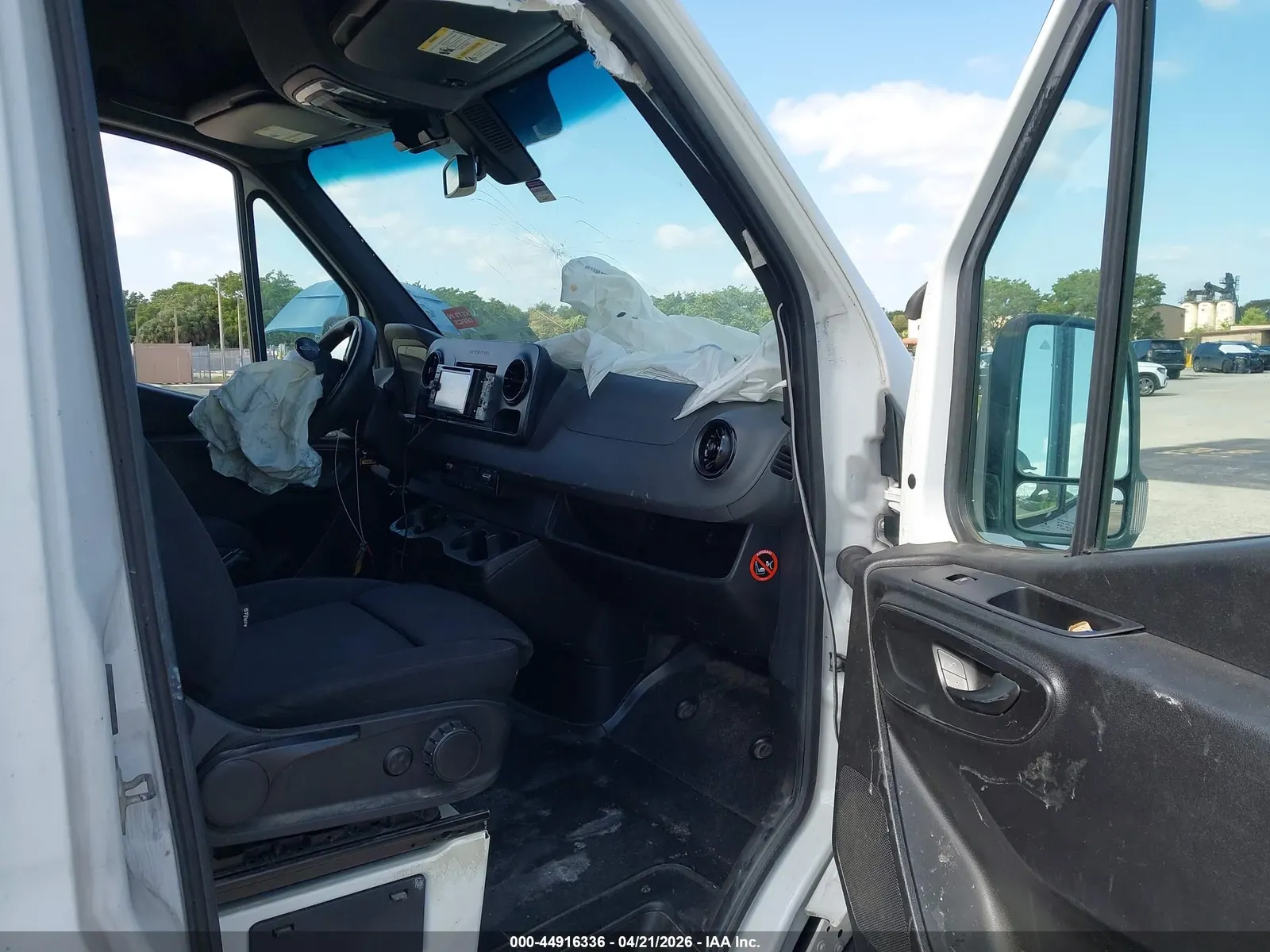 2019 Freightliner SPRINTER HIGH ROOF V6