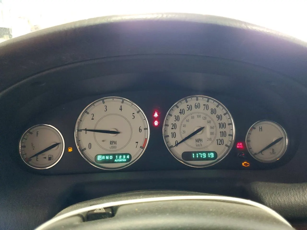 2001 Chrysler 300M