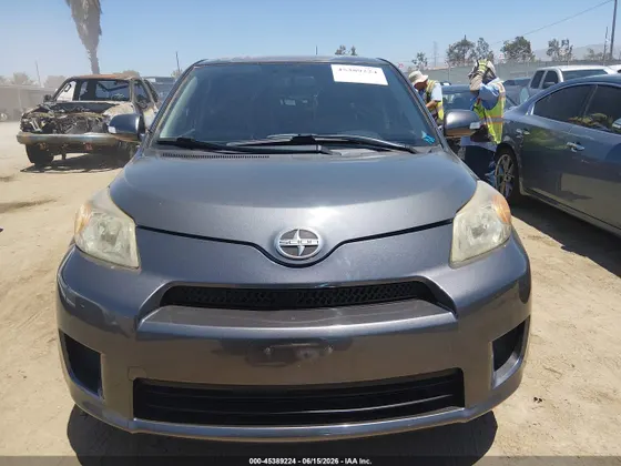2013 Scion xD