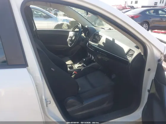 2016 Mazda CX-5 Sport