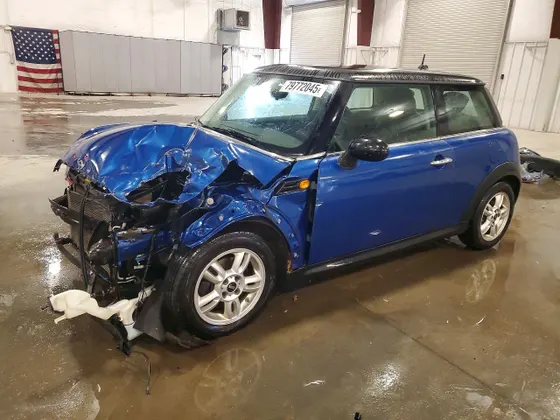 2013 MINI Cooper Hardtop COOPER