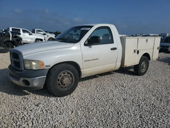 2005 Dodge RAM ST