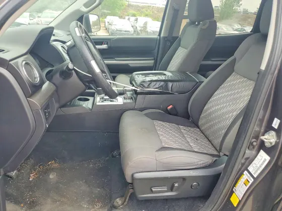 2021 Toyota Tundra 2WD SR5