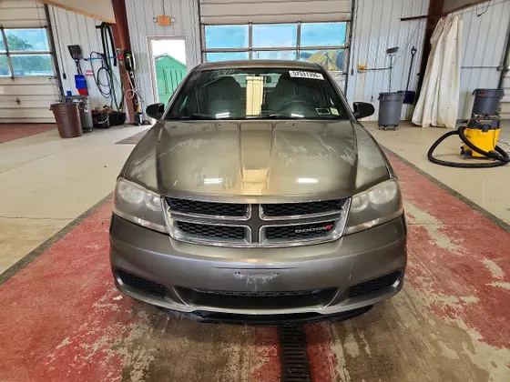 2013 Dodge Avenger SE