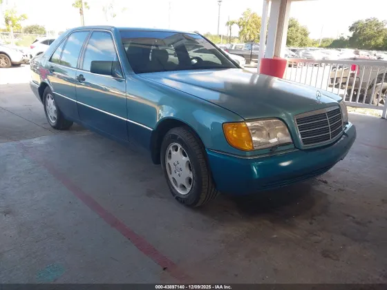 1992 Mercedes-Benz 400 SE