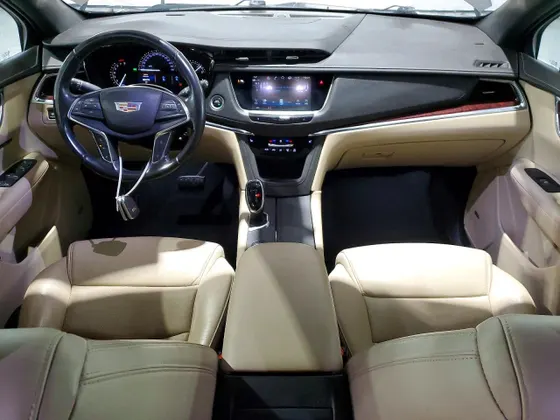 2019 Cadillac XT5 Luxury AWD
