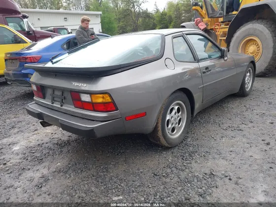 1986 Porsche 944