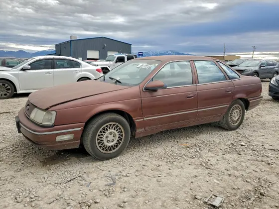 1989 Ford Taurus LX