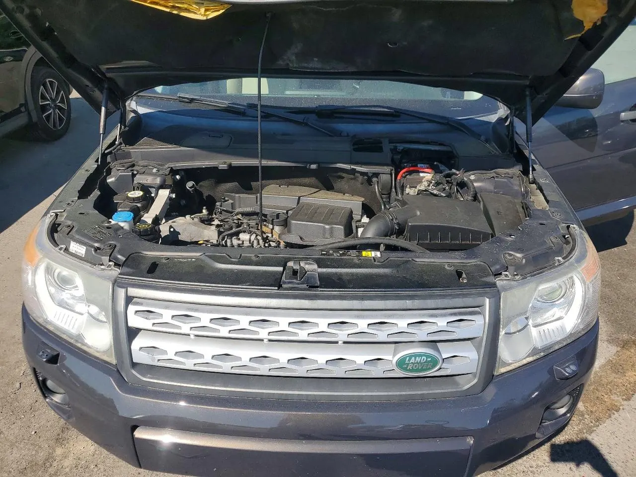2012 Land Rover LR2 HSE