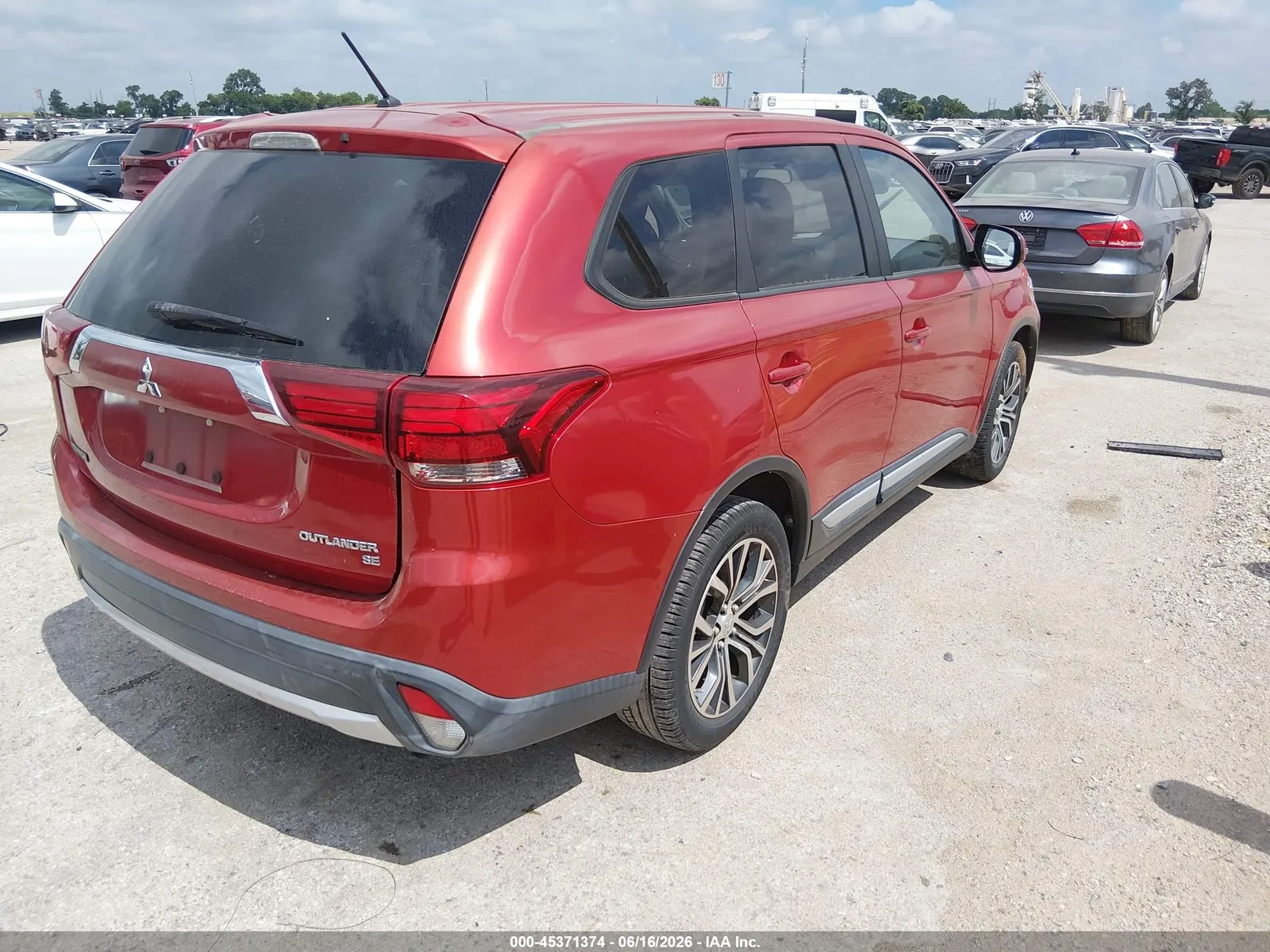 2016 Mitsubishi Outlander SE