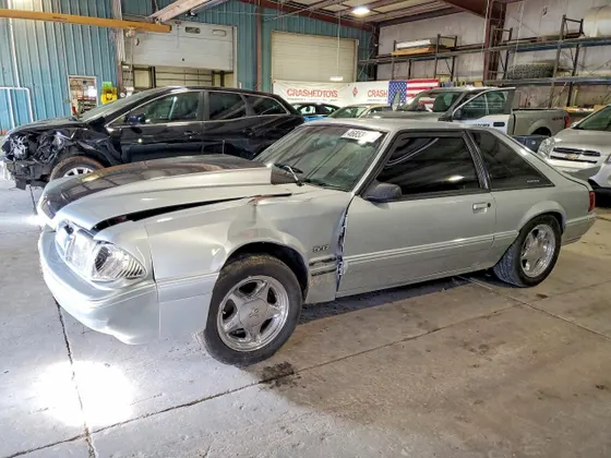 1987 Ford Mustang