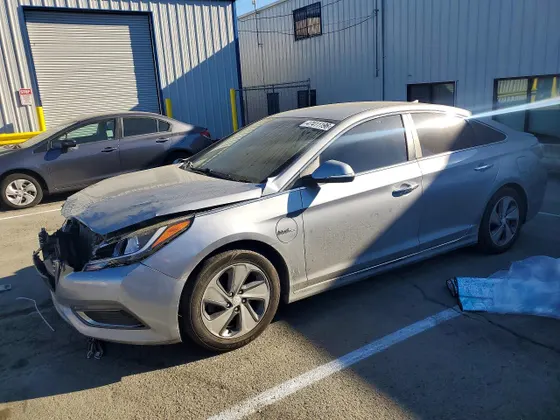 2016 Hyundai Sonata Plug-In Hybrid