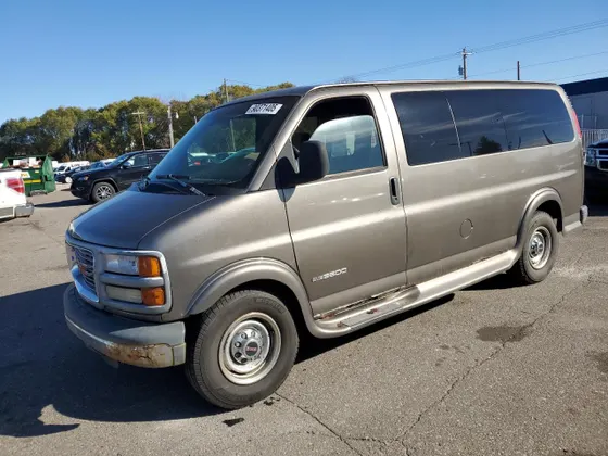 1999 GMC SAVANA RV G3500