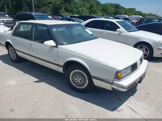 1989 Oldsmobile Delta 88 ROYALE