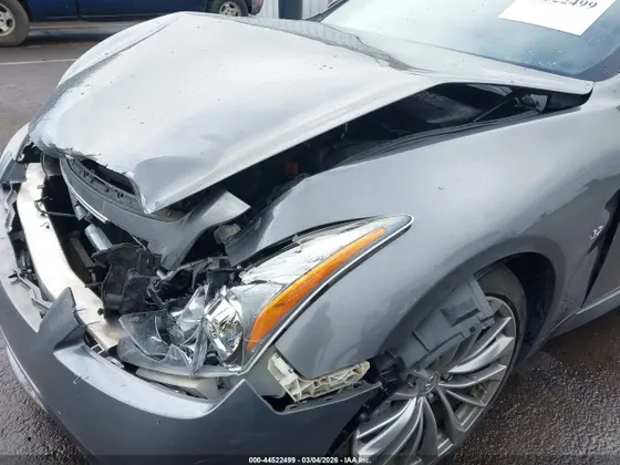 2015 INFINITI Q60 Convertible