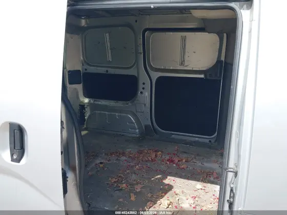 2016 Nissan NV200 SV