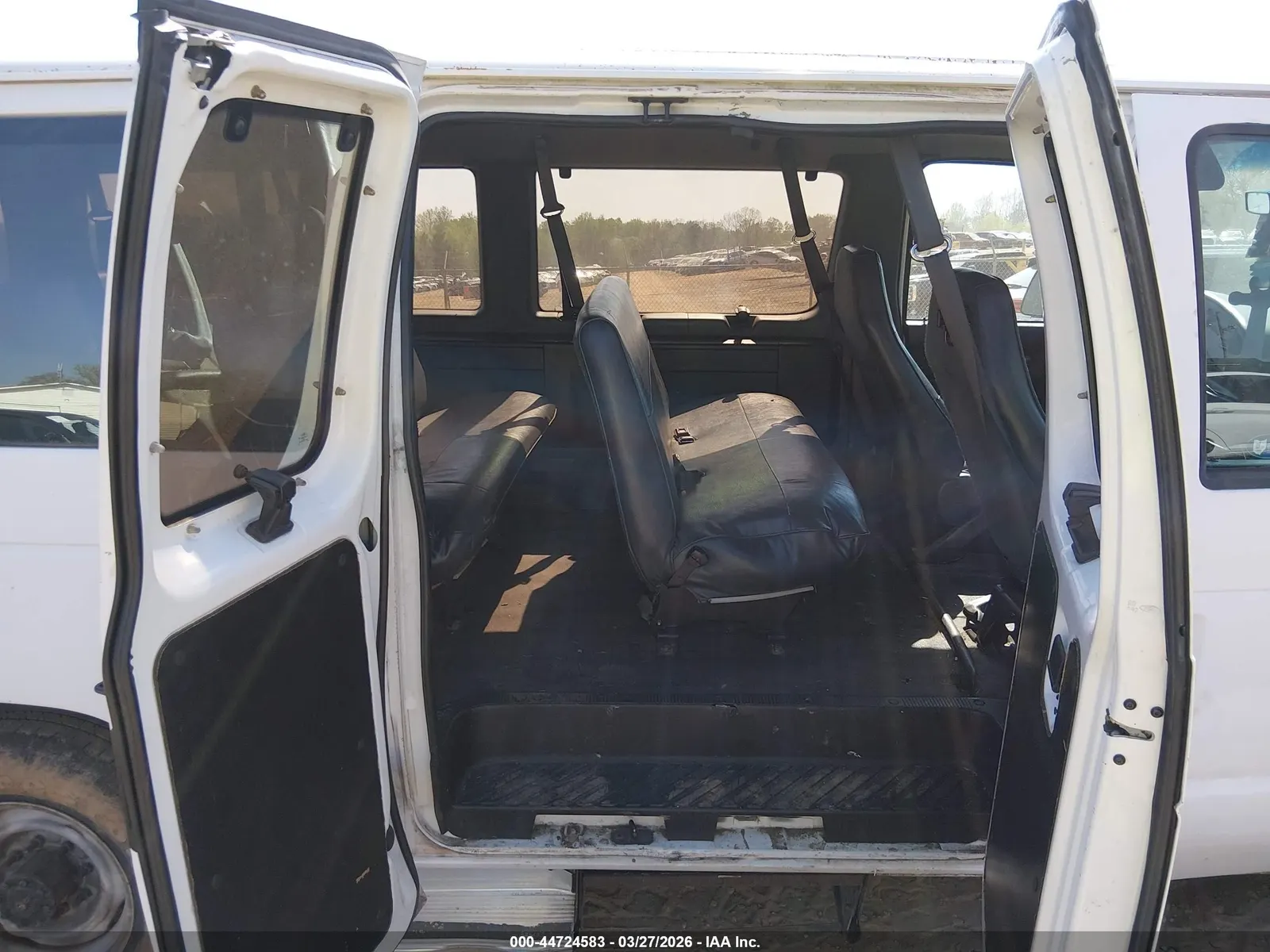 1995 Ford Club Wagon XL