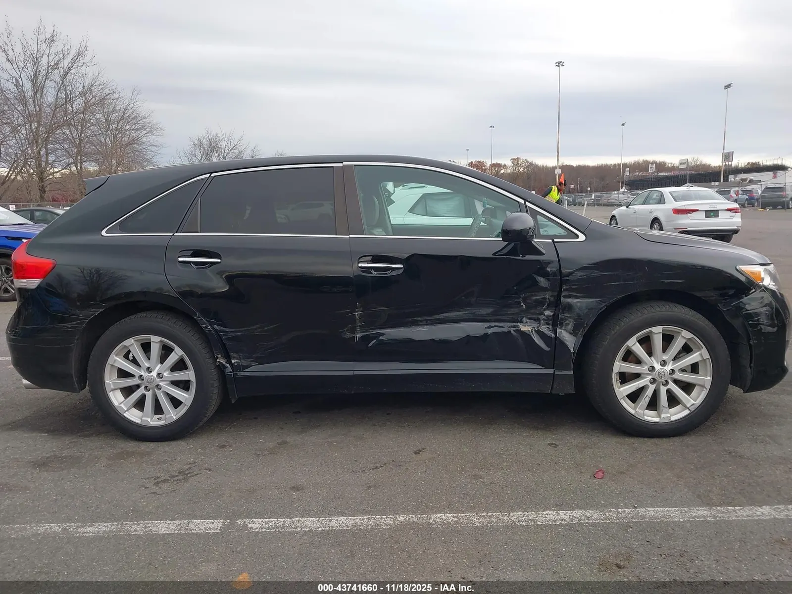 2012 Toyota Venza LE