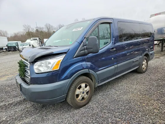 2017 Ford FORD TRANSIT T-150