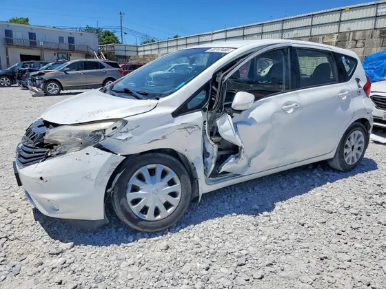 2015 Nissan Versa Note SR