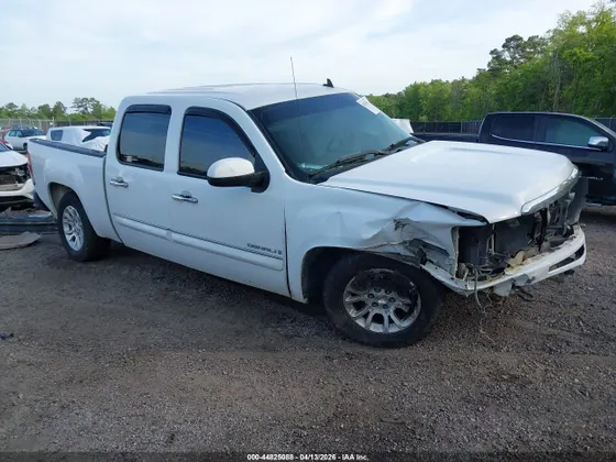 2008 GMC Sierra Denali DENALI