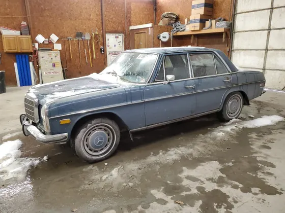 1973 Mercedes-Benz 220