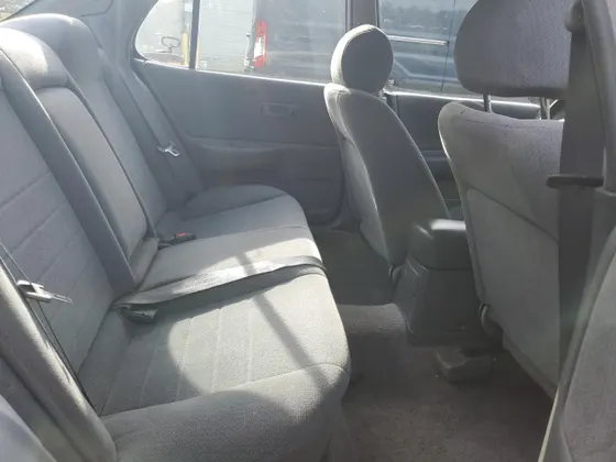 1997 Nissan Altima XE