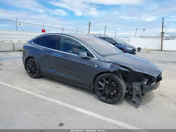 2017 Tesla Model X 90D