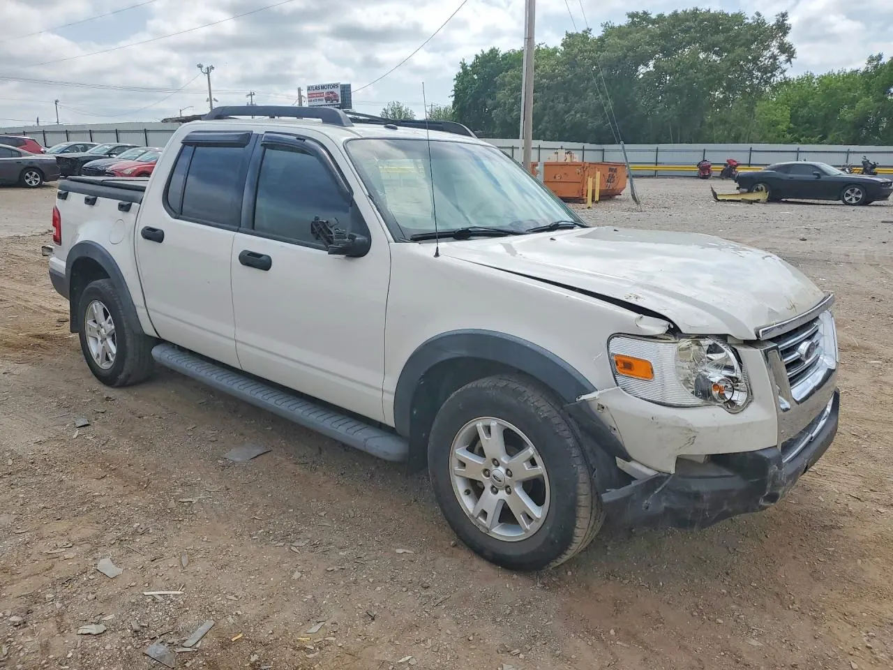 2010 Ford Explorer Sport Trac XLT
