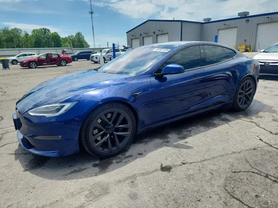 2021 Tesla Model S Plaid